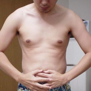 自宅筋トレ始める前のメタボ気味の体